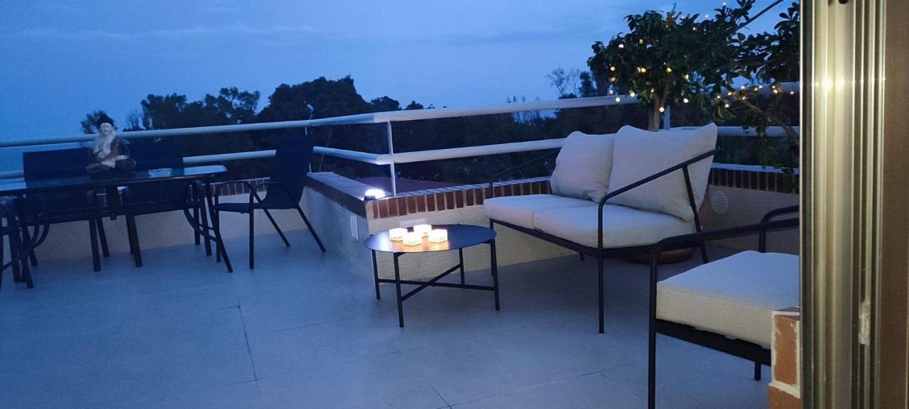 Penthouse Puerta De Pedregalejo Διαμέρισμα Μάλαγα Εξωτερικό φωτογραφία