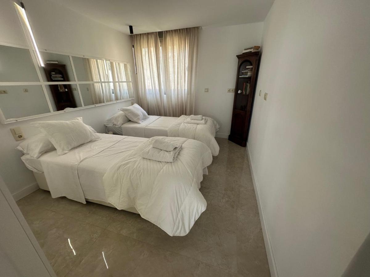 Penthouse Puerta De Pedregalejo Διαμέρισμα Μάλαγα Εξωτερικό φωτογραφία